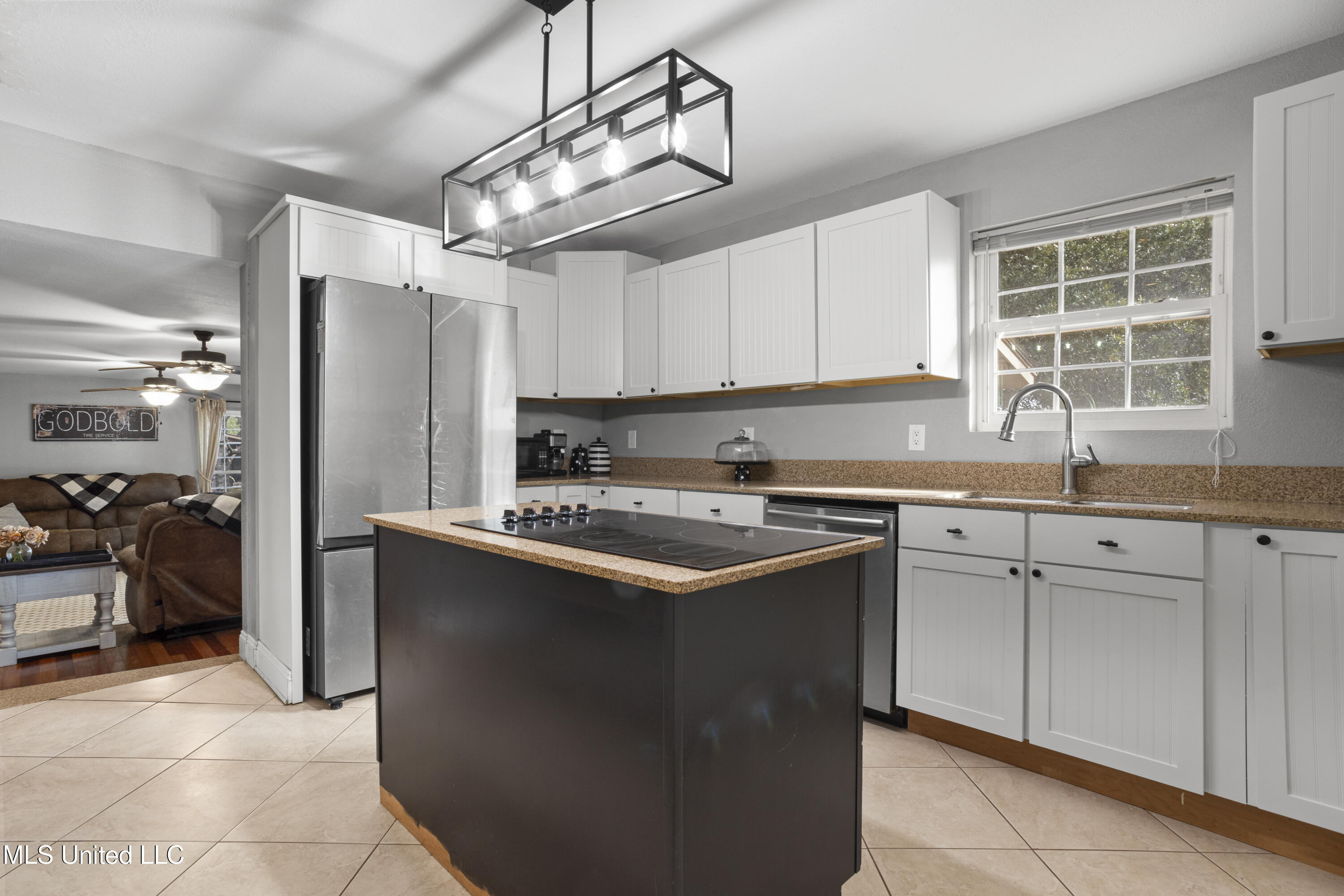 3424 Havill Road Gautier, MS 39553 - Photo 13 of 60 0013 (1)