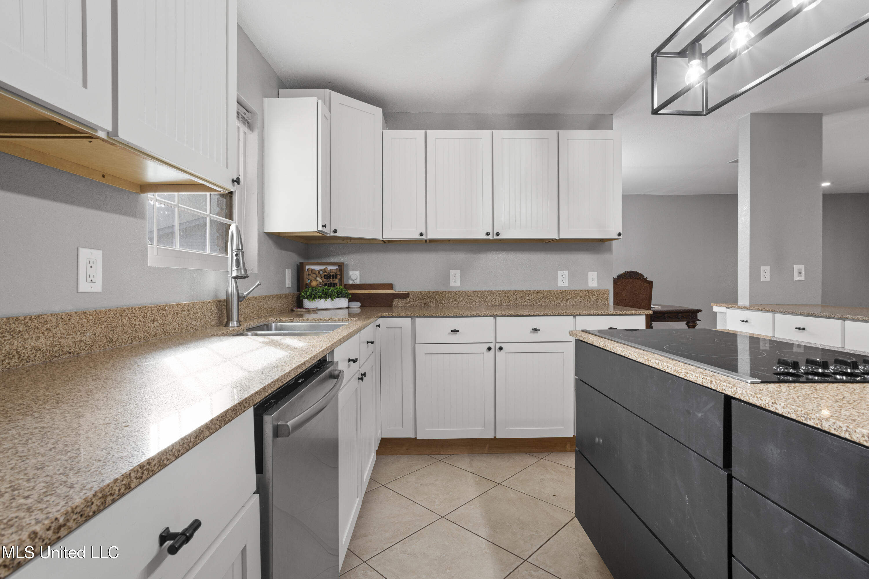 3424 Havill Road Gautier, MS 39553 - Photo 15 of 60 0015 (1)