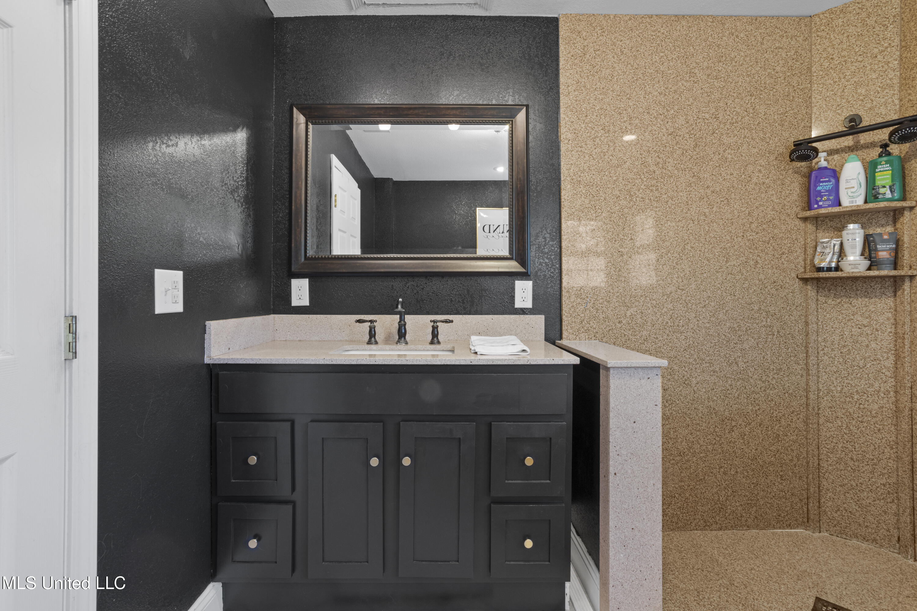 3424 Havill Road Gautier, MS 39553 - Photo 33 of 60 0033 (1)