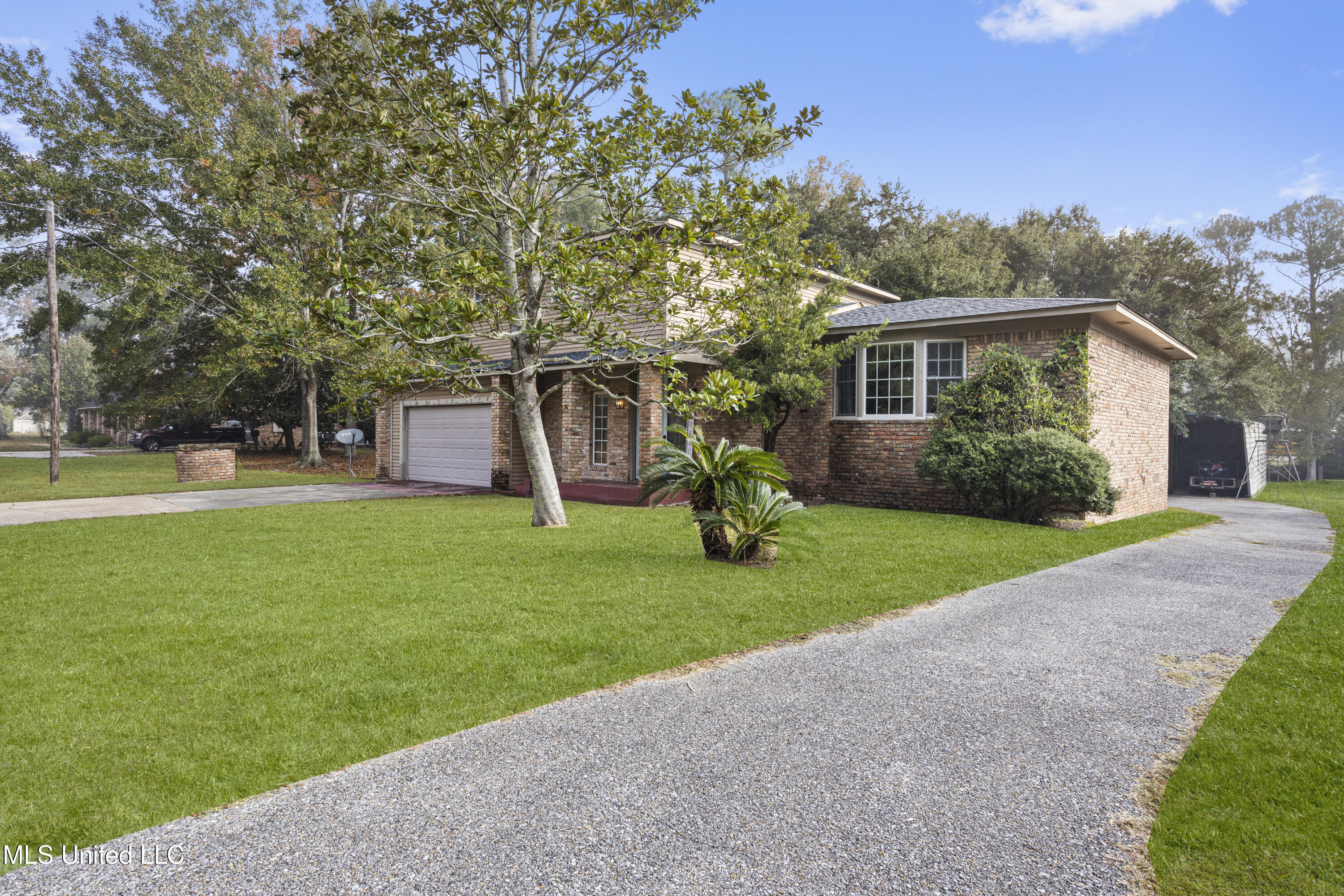 3424 Havill Road Gautier, MS 39553 - Photo 5 of 60 0005 (1)