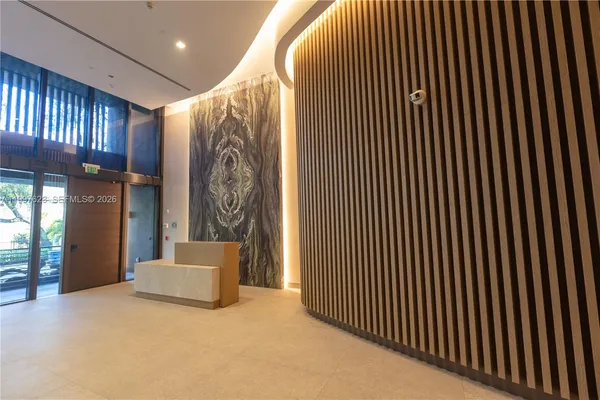 $3,767,400 | 3034 Oak Avenue, Unit 504, Coconut Grove, FL 33133