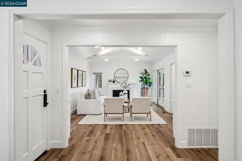 $1,495,000 | 996 Hawthorne Drive, Lafayette, CA 94549