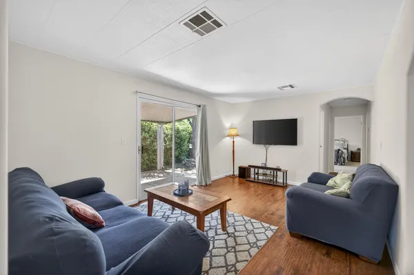 $179,900 | 6704 Alden Lane, Citrus Heights, CA 95621