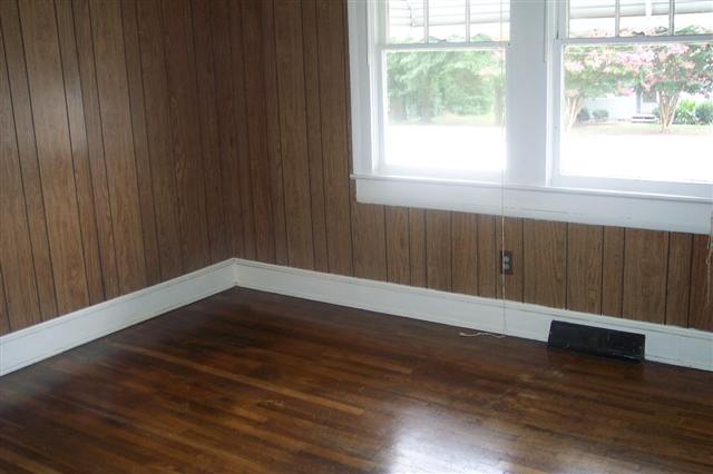 407 1/2 Perry Road Greenville, SC 29609 - Photo 6 of 14 Gallery Image 6