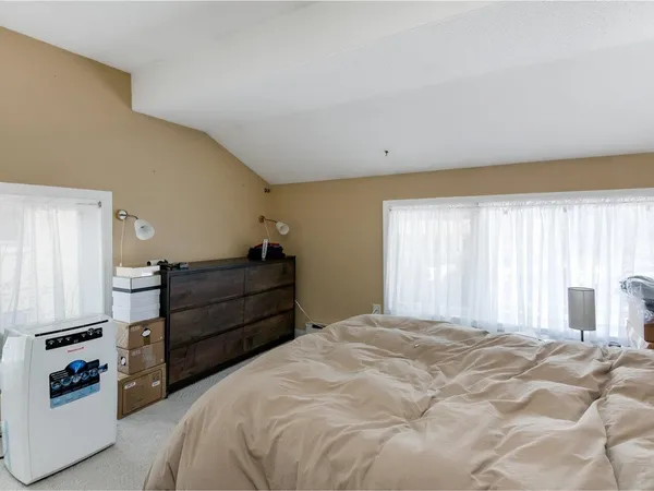 $300,000 | 297 College Street, Unit 4C, Burlington, VT 05401