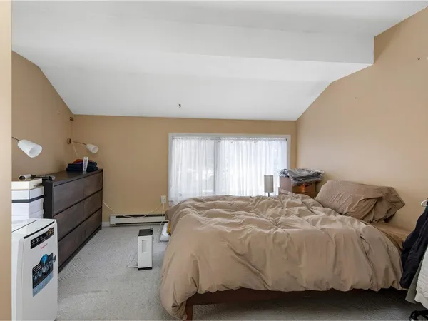 $300,000 | 297 College Street, Unit 4C, Burlington, VT 05401