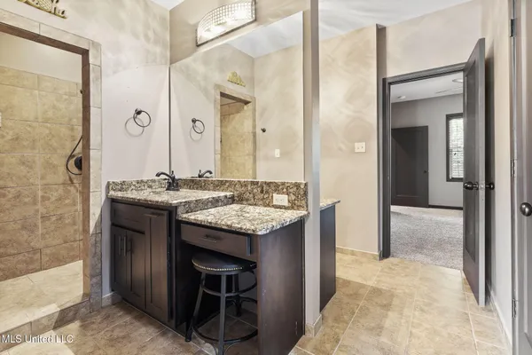 $663,500 | 1088 South Red Banks Road, Byhalia, MS 38611