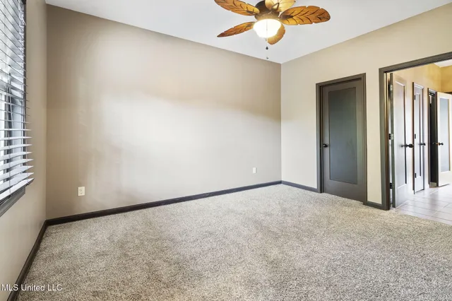 $670,000 | 1088 South Red Banks Road, Byhalia, MS 38611