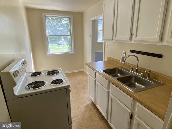 $1,550 | 138 Madison Drive, Newark, DE 19711