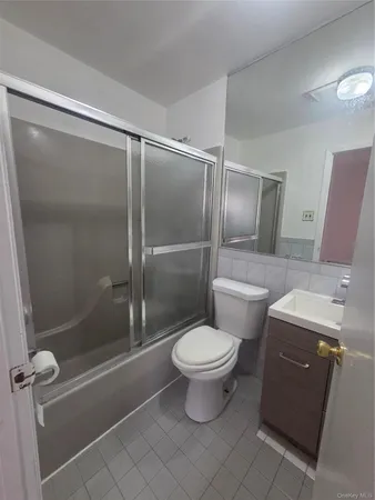 $3,650 | 47-44 Springfield Boulevard | Bayside