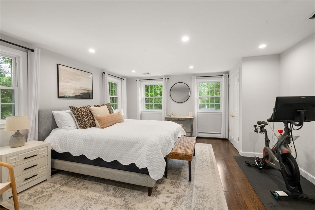 36 Indian Hill Road Medfield, MA 02052 - Photo 20 of 38