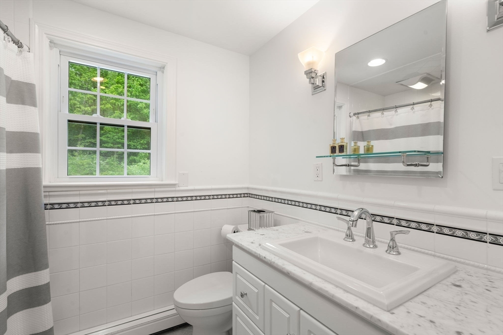 36 Indian Hill Road Medfield, MA 02052 - Photo 24 of 38