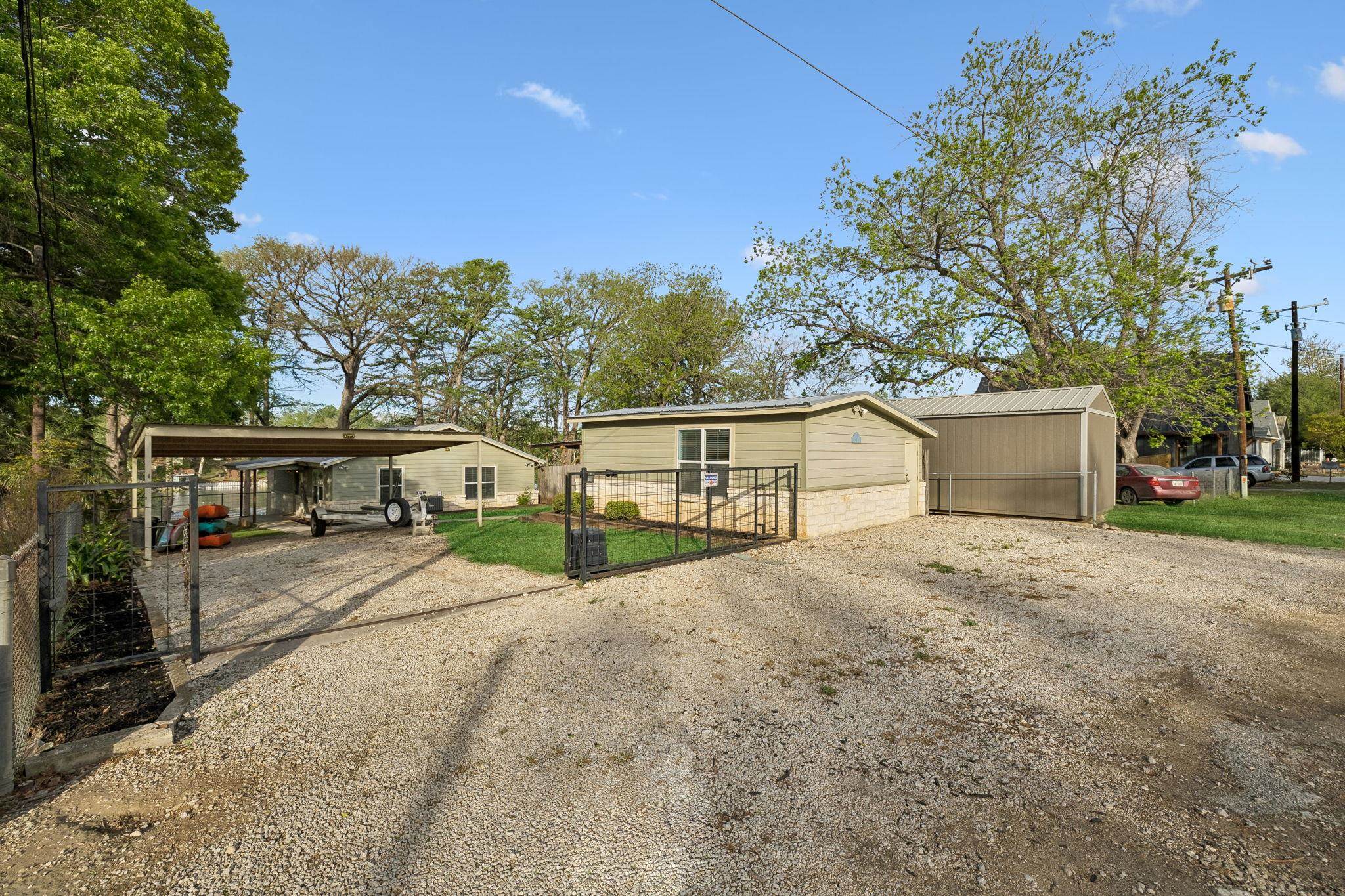 230 Lee Street Seguin, TX 78155 - Photo 36 of 40 a view of house and outdoor space