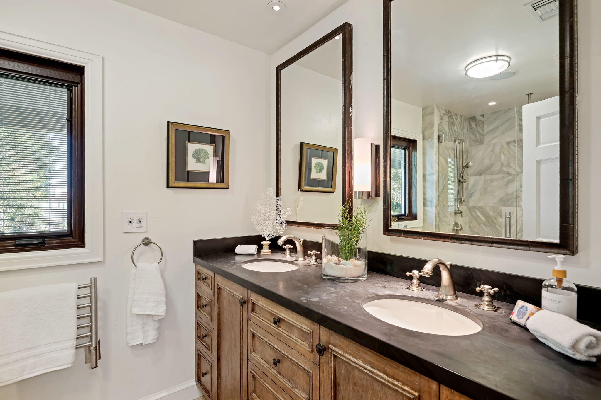 1021 Las Alturas Road Santa Barbara, CA 93103 - Photo 29 of 48 34-Primary Bathroom 2