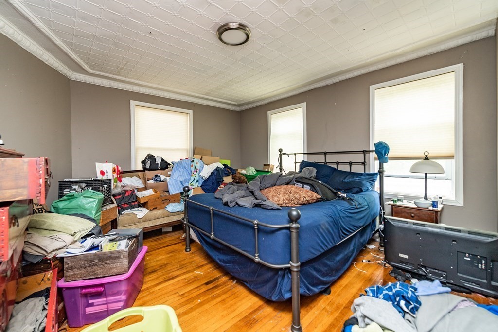 28 Walnut Street Natick, MA 01760 - Photo 23 of 24 a living room with furniture rug and a window
