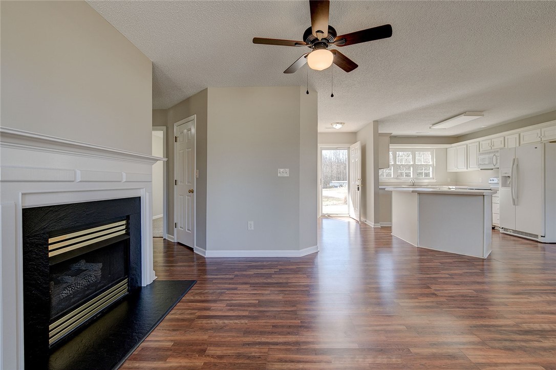 242 Browning Road Piedmont, SC 29673 - Photo 3 of 27 Gallery Image 3