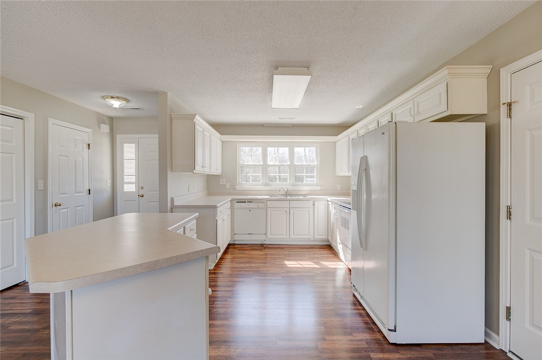 242 Browning Road Piedmont, SC 29673 - Photo 8 of 27 Gallery Image 8