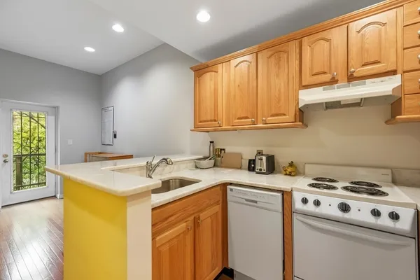 $2,500 | 54 Appleton Street, Unit 3, Boston, MA 02116