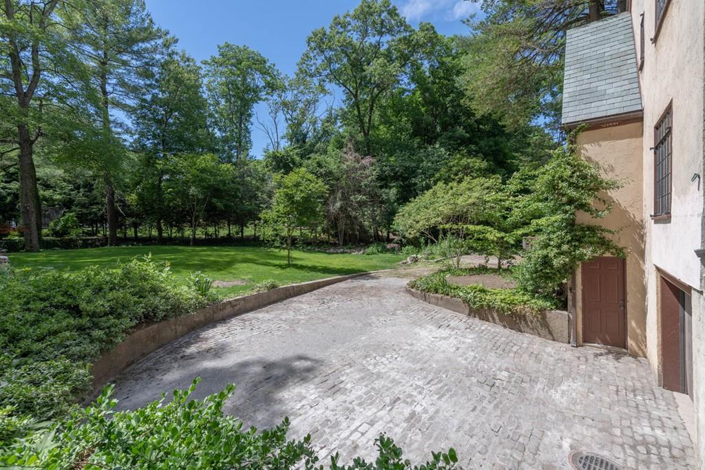 54 Oxbow Road Weston, MA 02493 - Photo 27 of 28