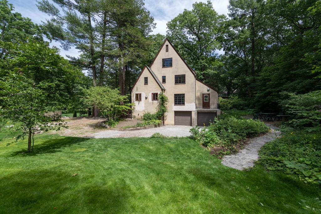 54 Oxbow Road Weston, MA 02493 - Photo 4 of 28