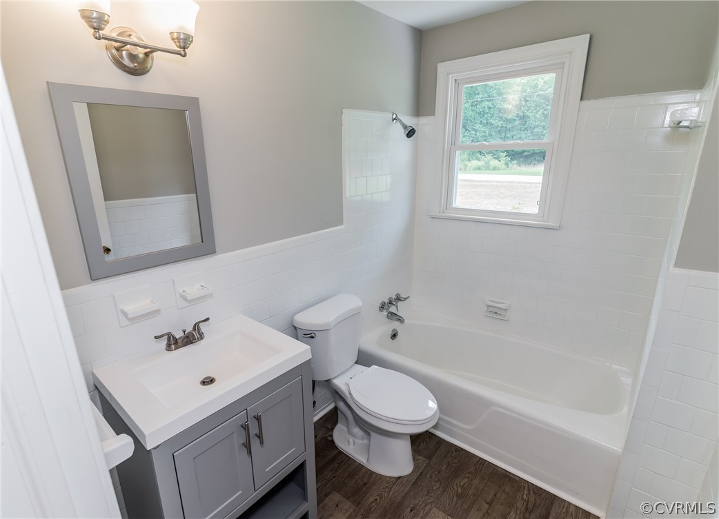 11407 Reedy Branch Road South Chesterfield, VA 23838 - Photo 28 of 50 a bathroom with a sink toilet and shower