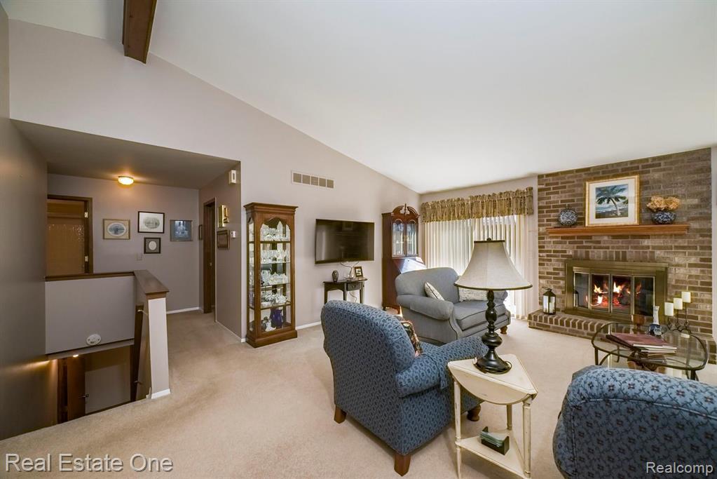 2229 Flanders Drive Rochester Hills, MI 48307 - Photo 9 of 34