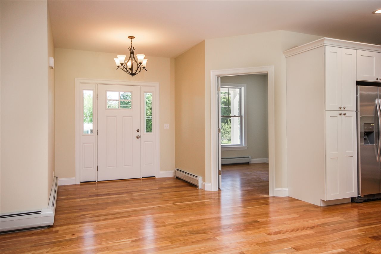 1248 Bay Road, Unit 5 Colchester, VT 05446 - Photo 2 of 40 Gallery Image 2