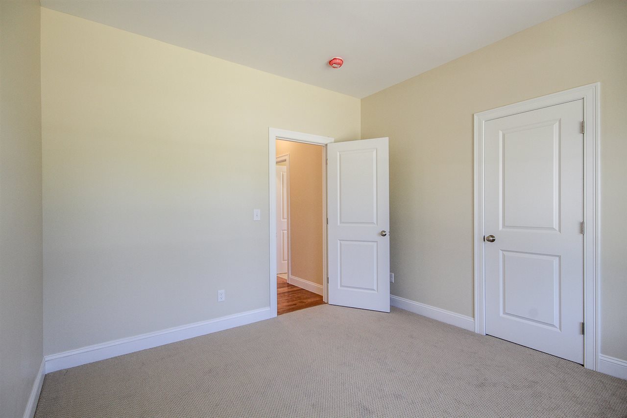 1248 Bay Road, Unit 5 Colchester, VT 05446 - Photo 28 of 40 Gallery Image 28