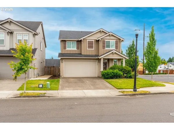 $569,900 | 13203 Northeast 114th Way, Brush Prairie, WA 98606