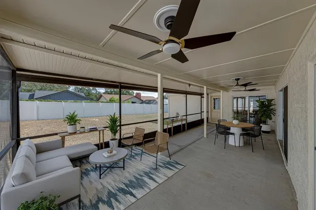 $390,000 | 2713 Cedarcrest Place, Valrico, FL 33596