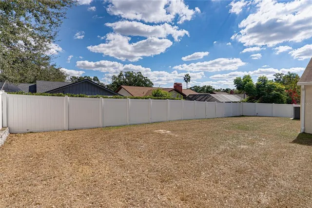 $390,000 | 2713 Cedarcrest Place, Valrico, FL 33596