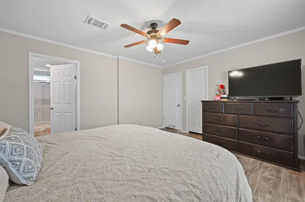 $349,900 | 117 Castellana Way, Elgin, TX 78621