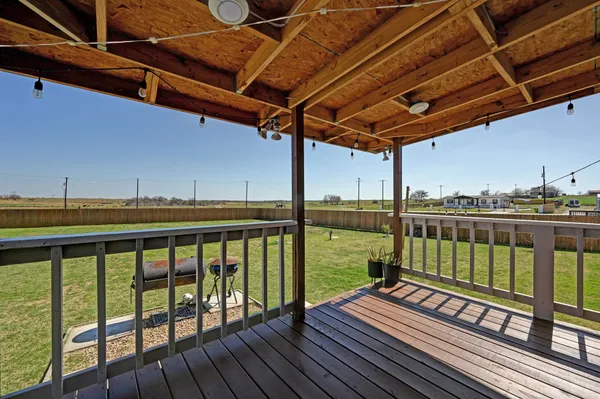 $349,900 | 117 Castellana Way, Elgin, TX 78621