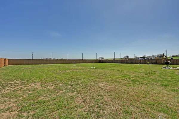 $349,900 | 117 Castellana Way, Elgin, TX 78621