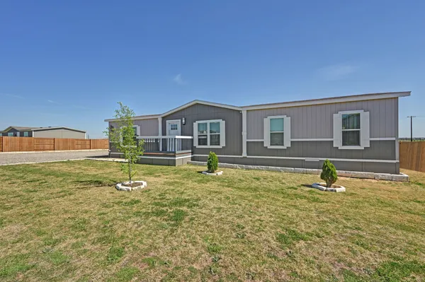 $349,900 | 117 Castellana Way, Elgin, TX 78621