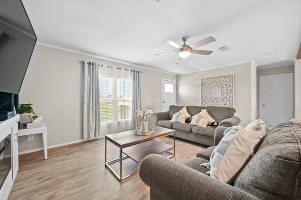 $349,900 | 117 Castellana Way, Elgin, TX 78621