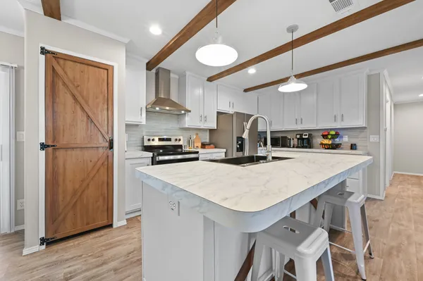 $349,900 | 117 Castellana Way, Elgin, TX 78621