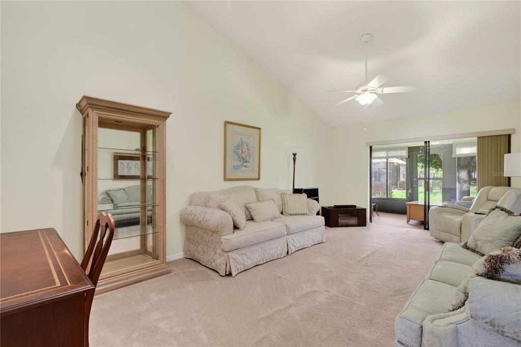 240 Juniper Way Tavares, FL 32778 - Photo 11 of 44