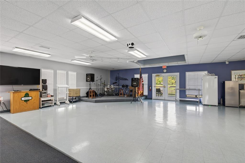 240 Juniper Way Tavares, FL 32778 - Photo 35 of 44