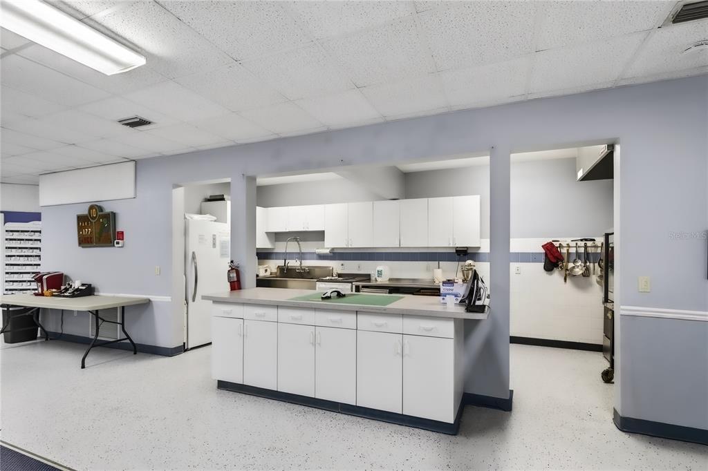 240 Juniper Way Tavares, FL 32778 - Photo 37 of 44