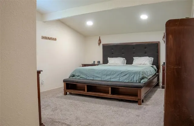 $377,500 | 7016 Buttonwood Drive, Fort Worth, TX 76137