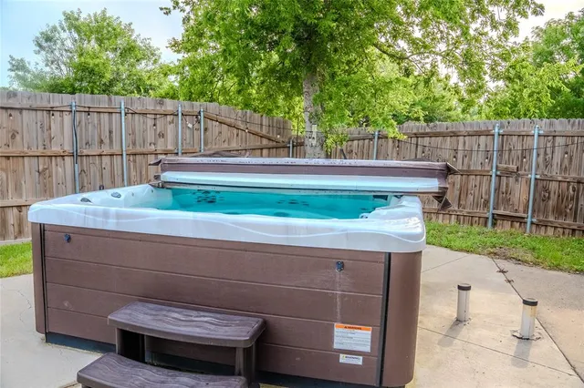 $377,500 | 7016 Buttonwood Drive, Fort Worth, TX 76137