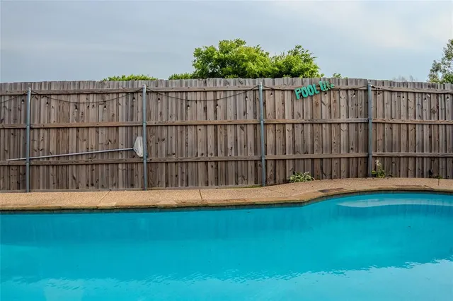 $377,500 | 7016 Buttonwood Drive, Fort Worth, TX 76137