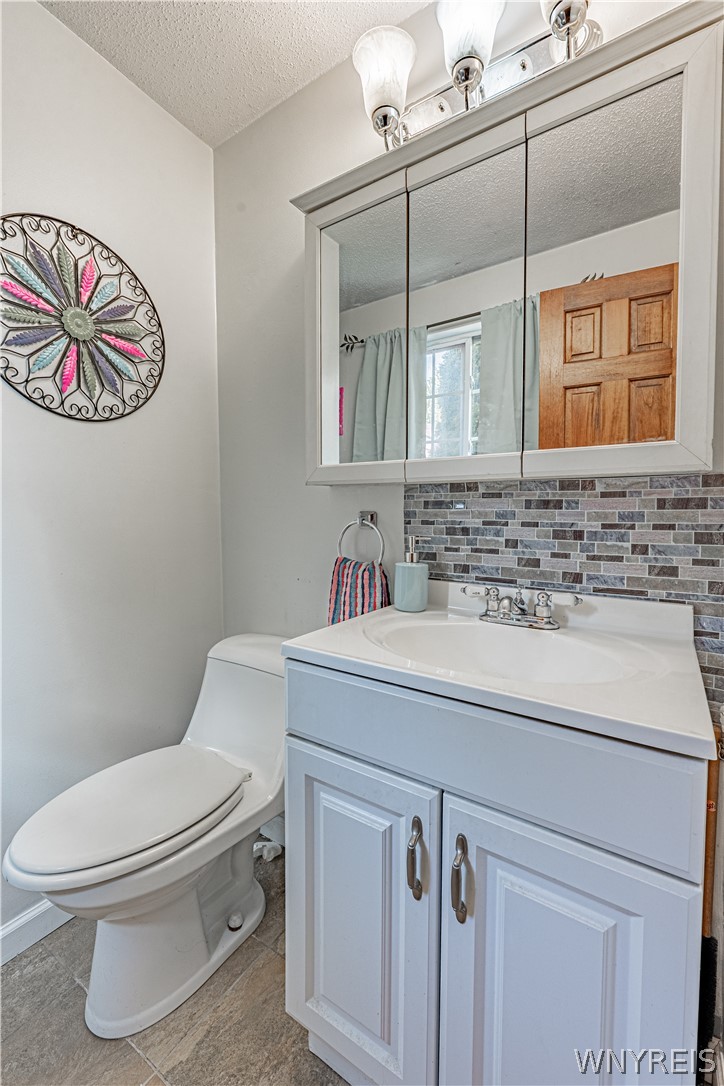 1340 Cain Road Porter, NY 14174 - Photo 23 of 43 Primary Bath