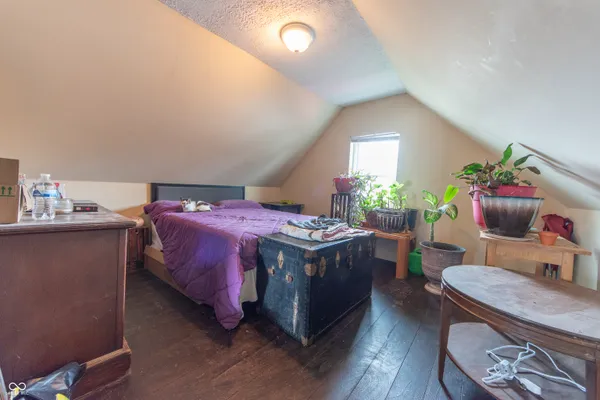 $110,000 | 663 South Vine Street, Seymour, IN 47274