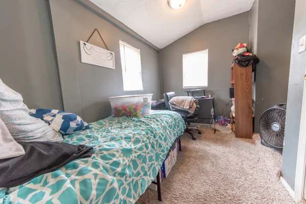 $110,000 | 663 South Vine Street, Seymour, IN 47274