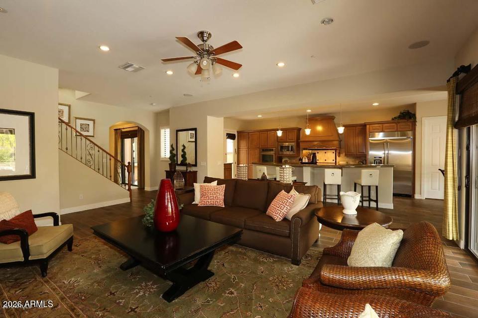 10121 East Ridgerunner Place Scottsdale, AZ 85255 - Photo 8 of 61 20180405213542517426000000-o