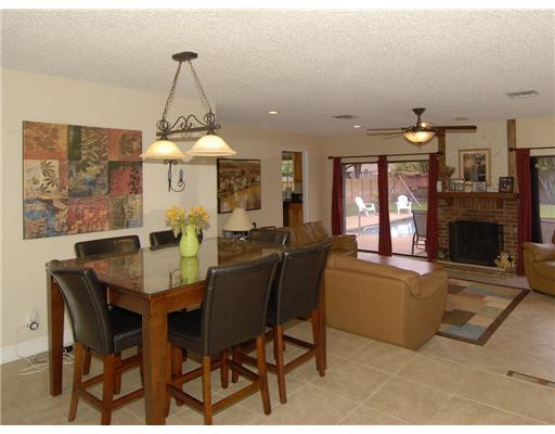 3513 Bark Way Hollywood, FL 33026 - Photo 15 of 25 Dining Room