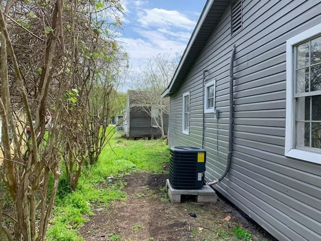 $1,295 | 303 Harlem Street, Sweeny, TX 77480