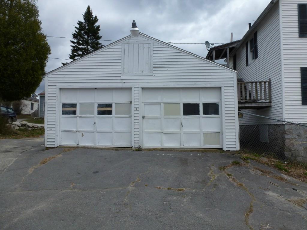 15 Main Street Windham, ME 04062 - Photo 11 of 18 2 Car Garage